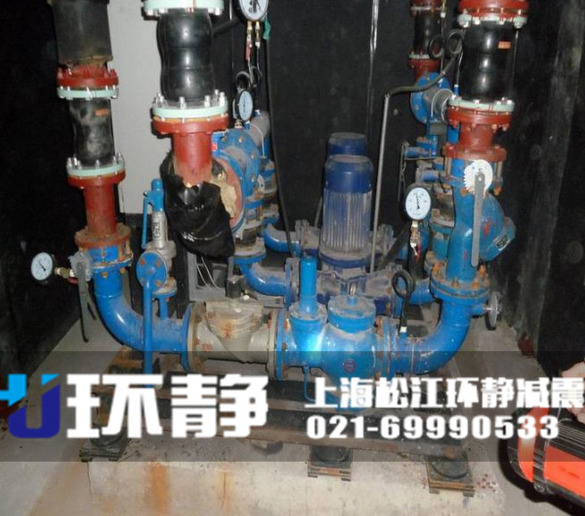 <a href=http://www.yadubest.com target=_blank class=infotextkey>橡膠接頭</a>運行現(xiàn)場