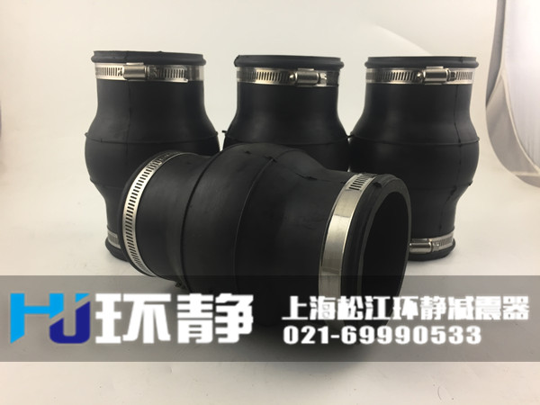 內(nèi)蒙古烏蘭察布市興和縣卡箍式橡膠接頭發(fā)貨現(xiàn)場(chǎng)